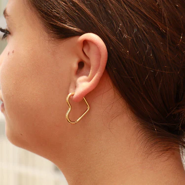 Heart Huggie Hoop Earrings – 18K Gold, Minimalist, Waterproof
