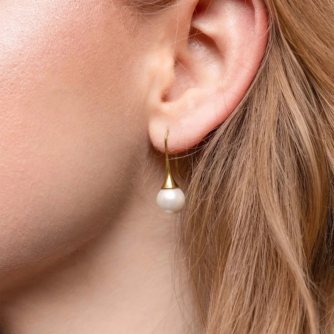 Large Pearl Drop Earrings – 18K Gold, Waterproof, Hypoallergenic