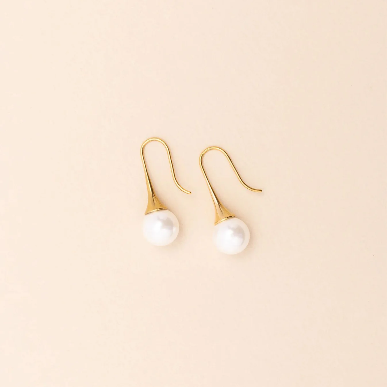Large Pearl Drop Earrings – 18K Gold, Waterproof, Hypoallergenic