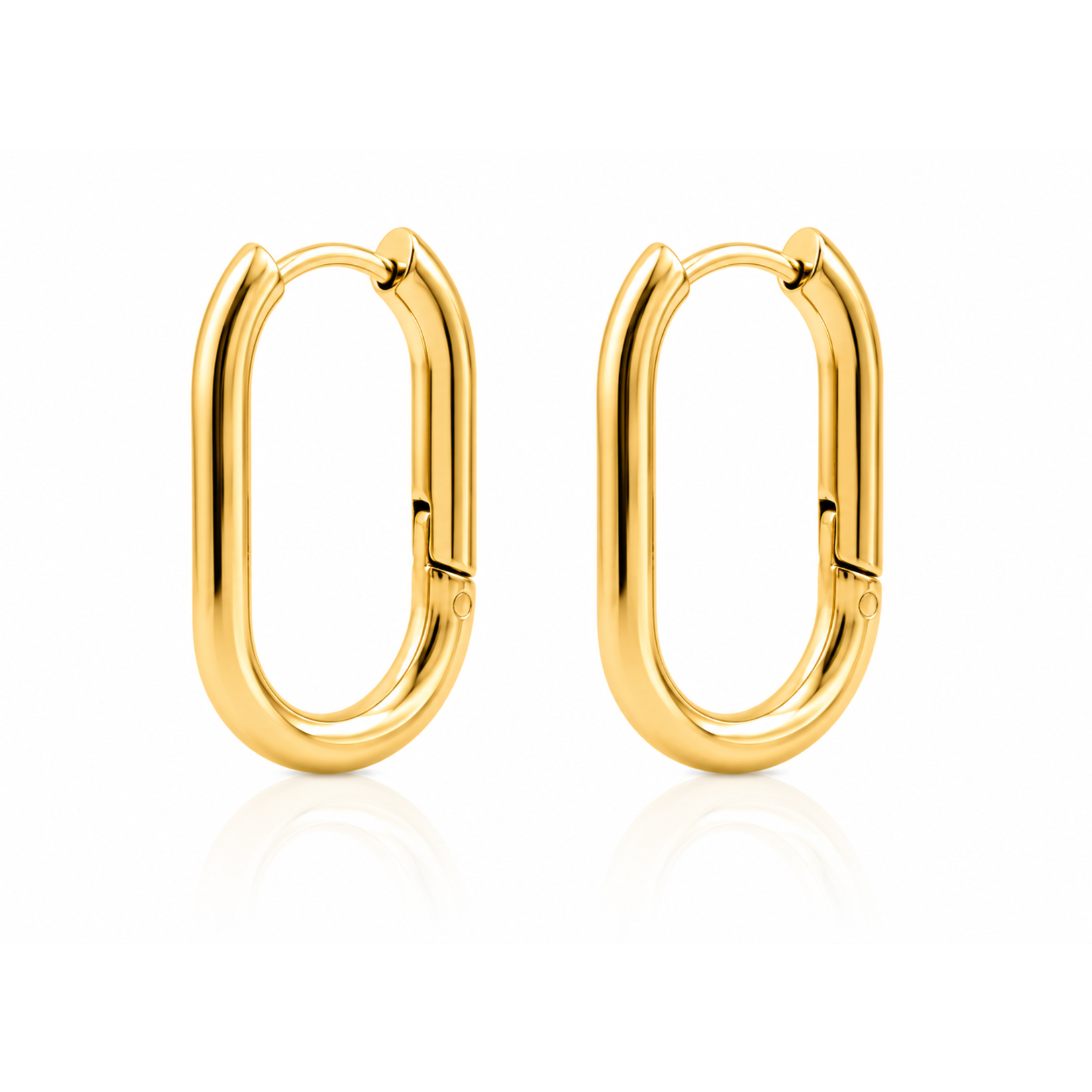 Oval Huggie Earrings – 18K Gold, Hypoallergenic, Waterproof