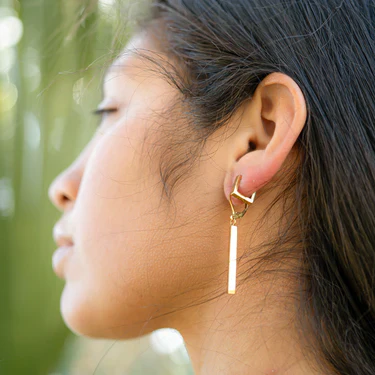 Square Huggie Hoop Earrings – 18K Gold, Geometric, Waterproof