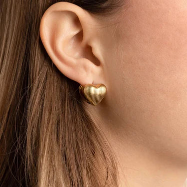 Textured Heart Huggie Earrings – 18K Gold, Romantic, Daily Wear